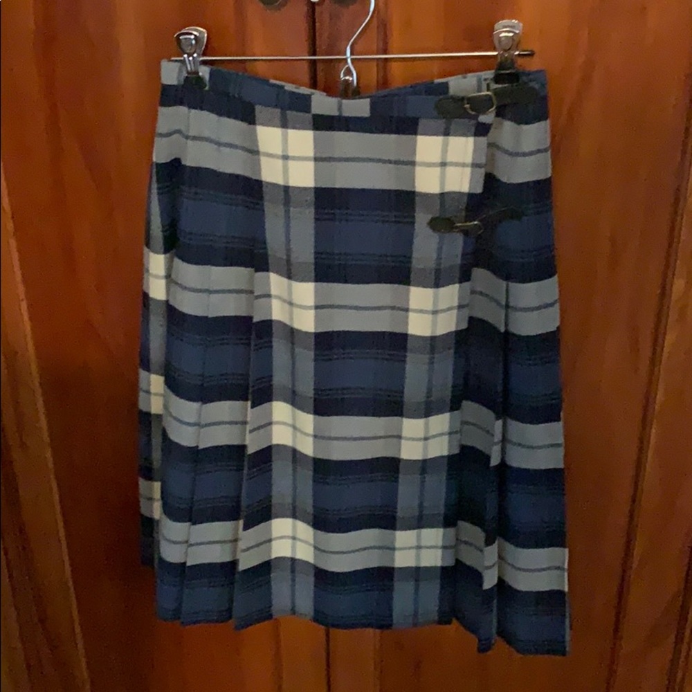 Navy/cream plaid skirt with leather buckles